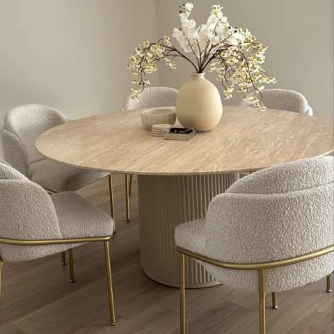 Image by @danikatanya