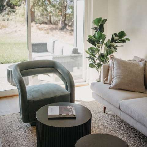 Image by @hornbyislandresort 