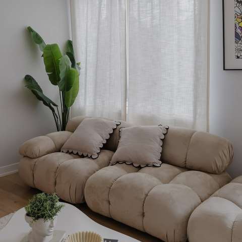 Image by @lasoniaaa Image by @lasoniaaa