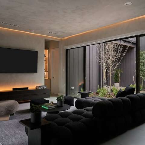 Image by @theblackoaktx Image by @theblackoaktx