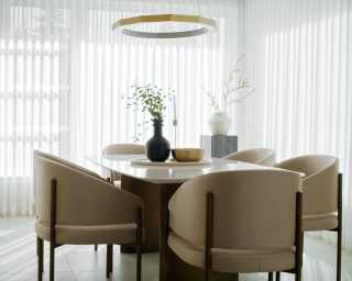 Solana Dining Table with Solana Chairs Solana Dining Table with Solana Chairs