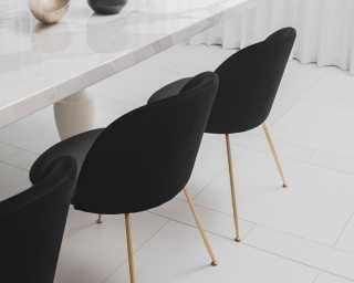 Iris Chair - Black Iris Chair - Black